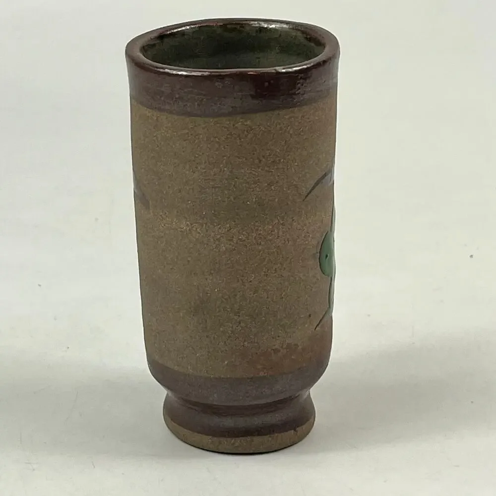 Vtg Tonala Mexican Folk Art Pottery Bud Vase Hand Painted Desert Campesino Scene